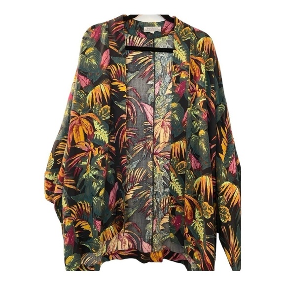 World Market caftan, or kimono.  One size . Black, gold, red, green print. - Picture 1 of 6